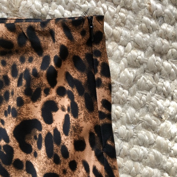 Cheetah Column Midi Skirt - Picture 3 of 3